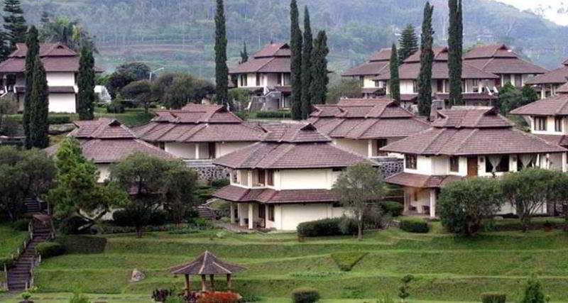 Puteri Gunung Hotel Lembang Dış mekan fotoğraf